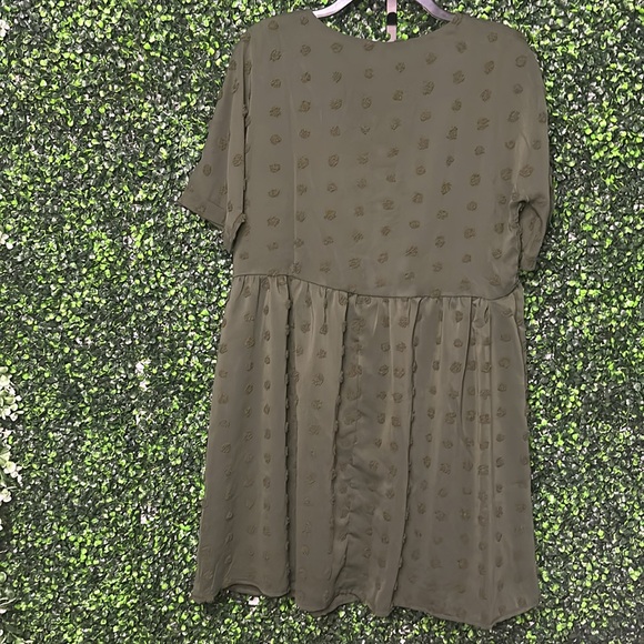 Mini dress - Picture 2 of 2